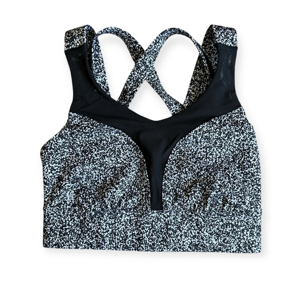 Lululemon • Oxygen Bra • Size 4